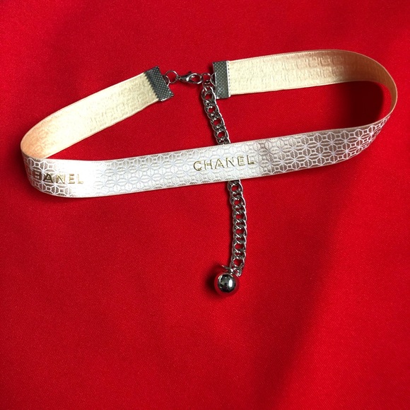 Chanel ribbon - Picture 8 of 13